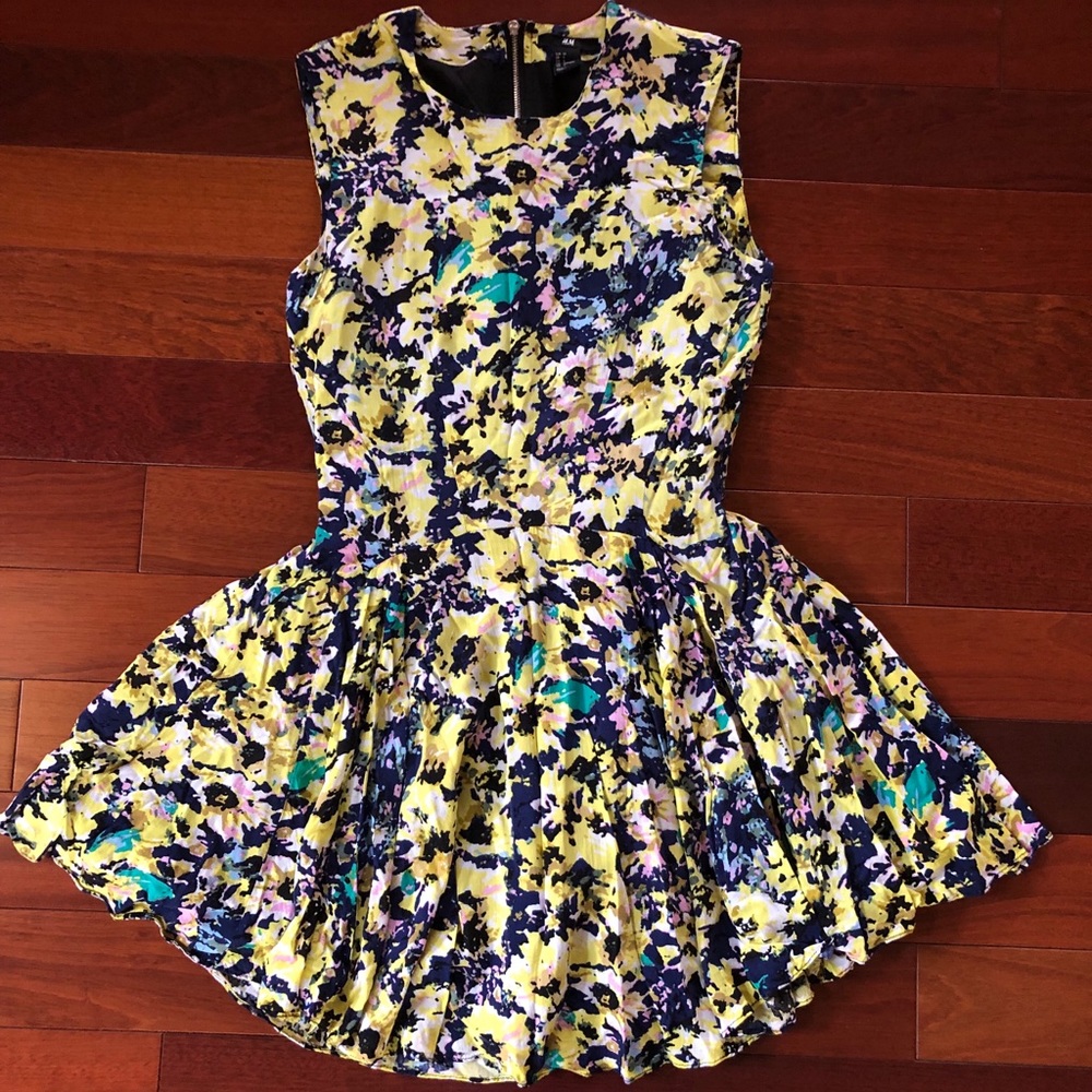 H&M FLORAL DRESS